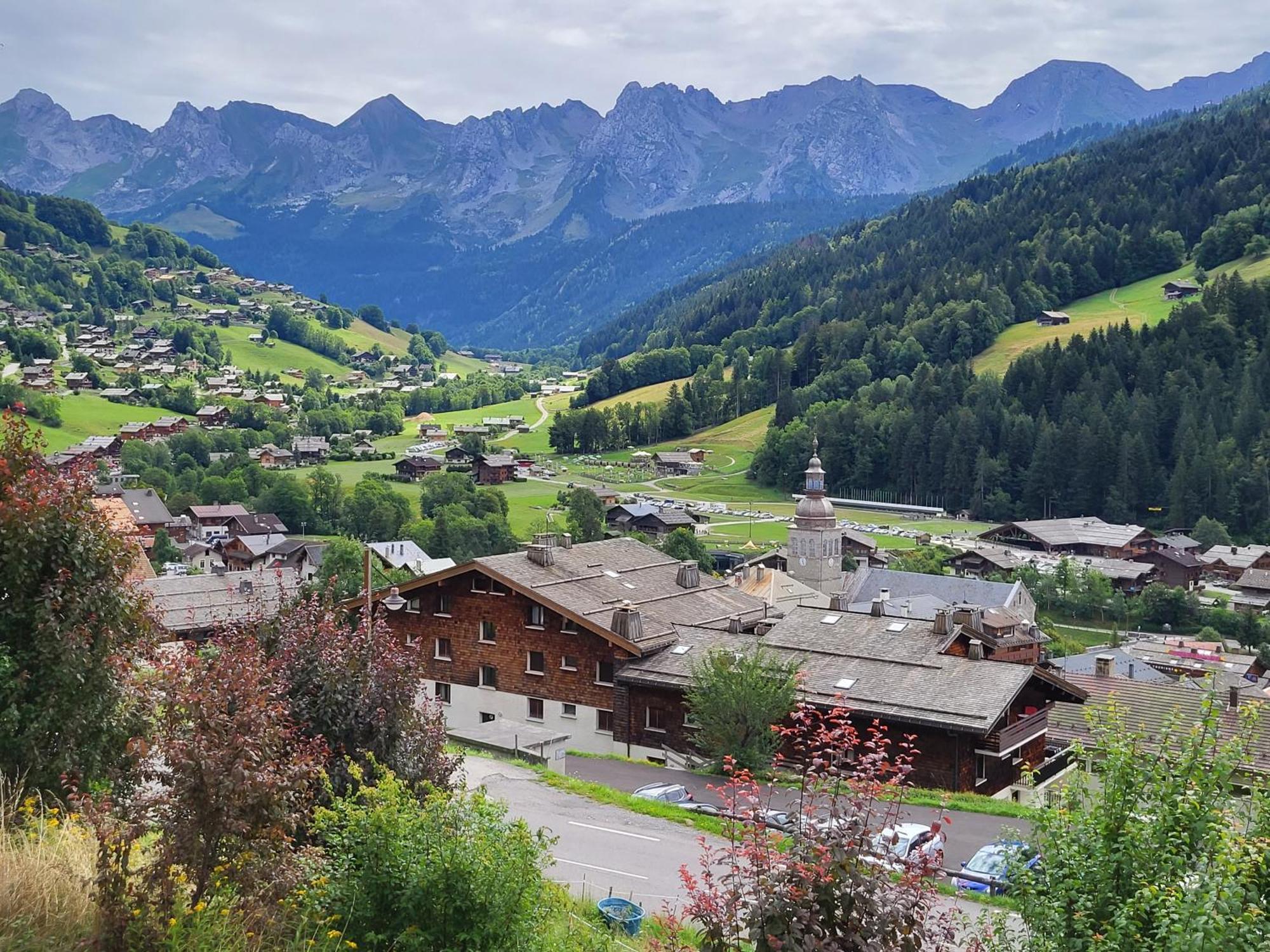 Appartement Cosy Face Aux Aravis Le Grand-Bornand Exterior foto